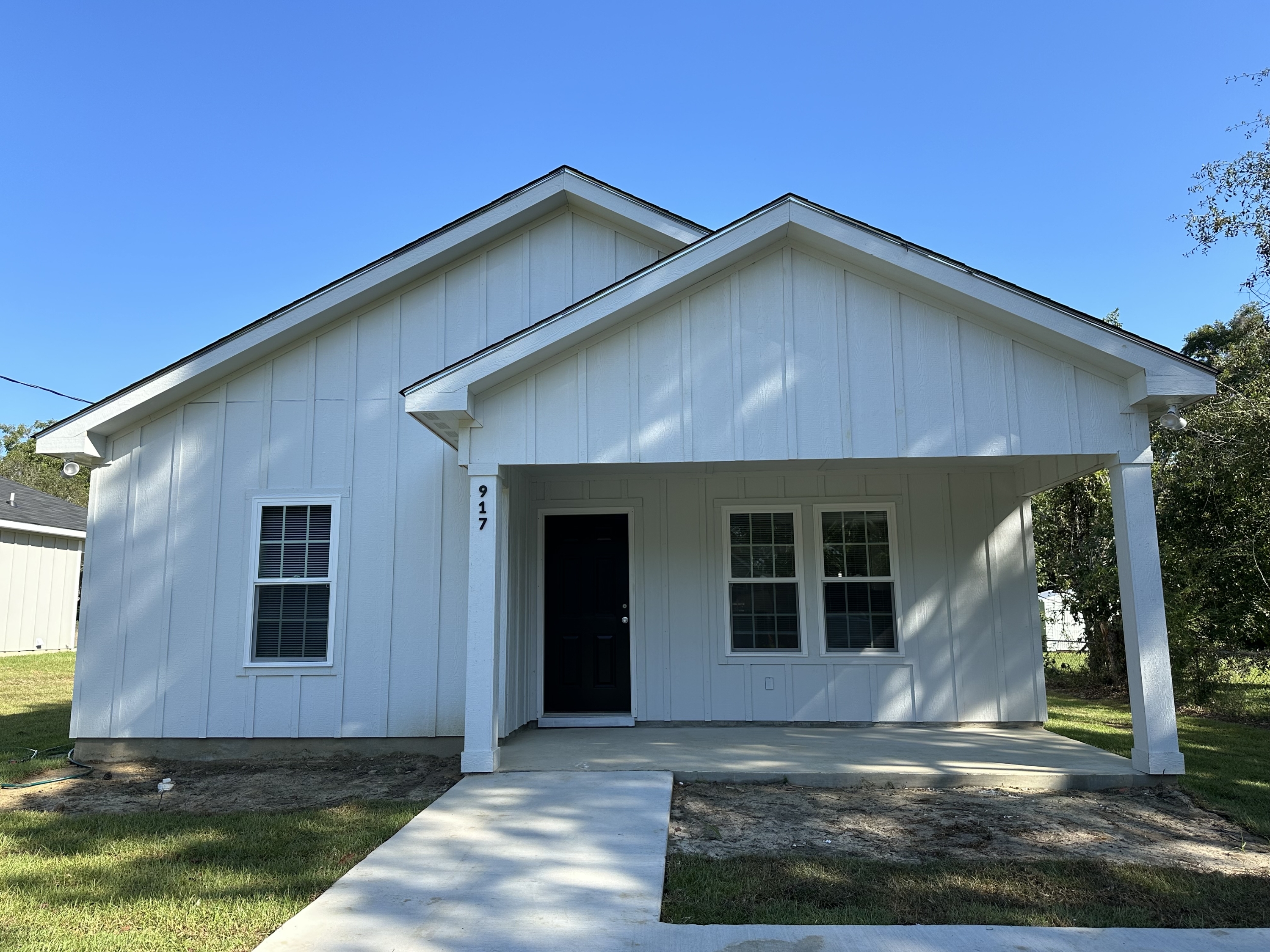 305 East 22nd Street