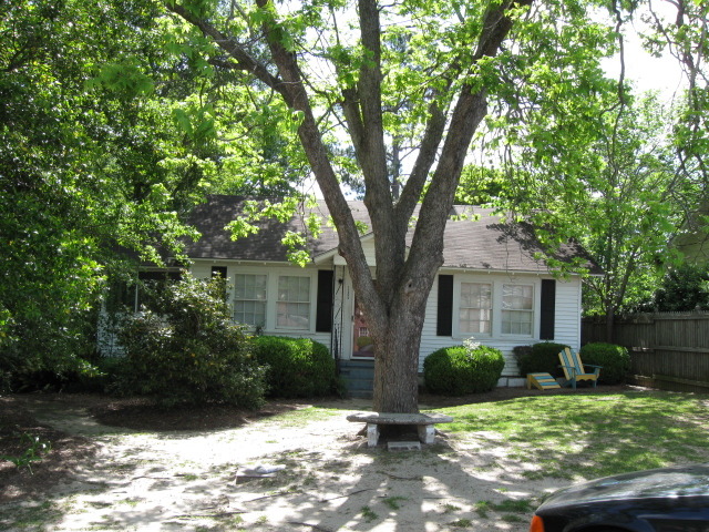 1205 Central Avenue North